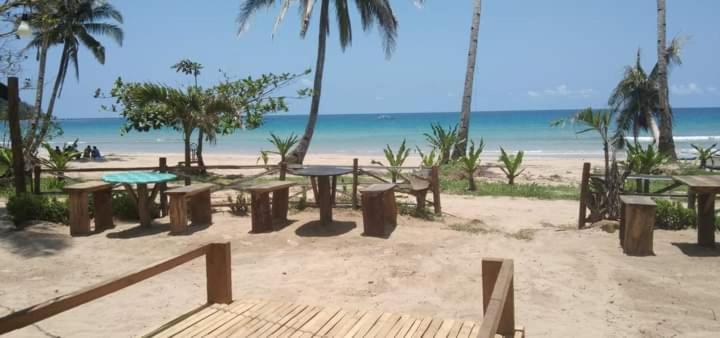 Why Not Restobar Cottages Сабанг Екстериор снимка