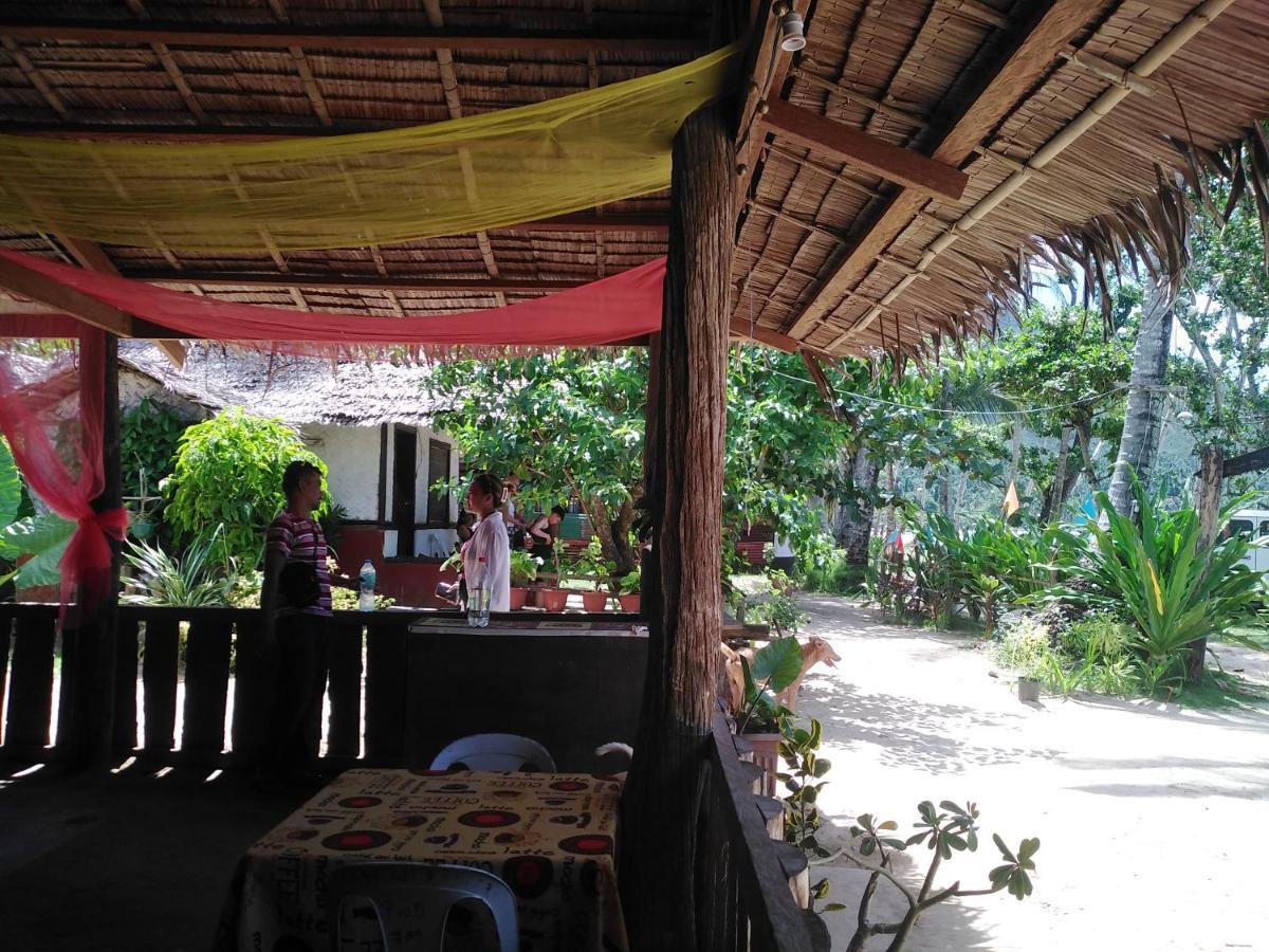 Why Not Restobar Cottages Сабанг Екстериор снимка